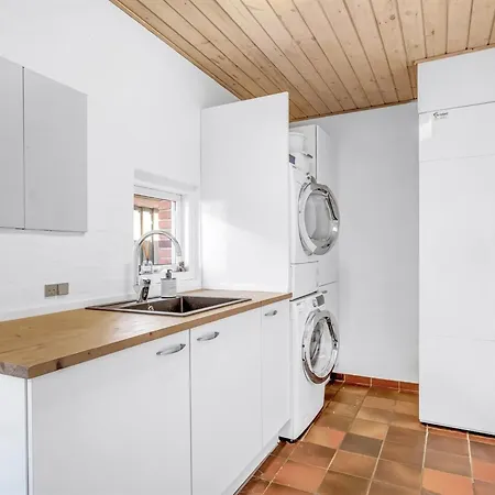 Holiday home Iara - 500m From The Sea By Interhome *